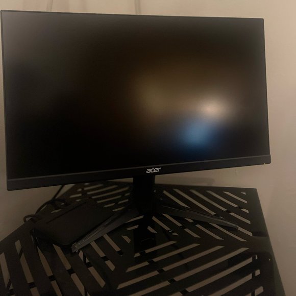 22" Acer LCD Monitors, Nitro QG221Q, Gaming LCD Monitor - Picture 3 of 9